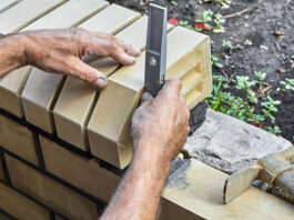 Dlaczego warto postawić na ogrodzenie z bloczków betonowych