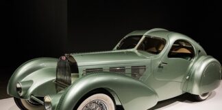 Ile pali Bugatti Chiron sport?
