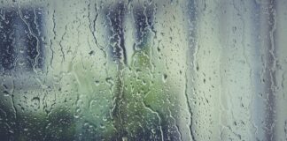 Czy można odkręcić korek od płynu chłodniczego?