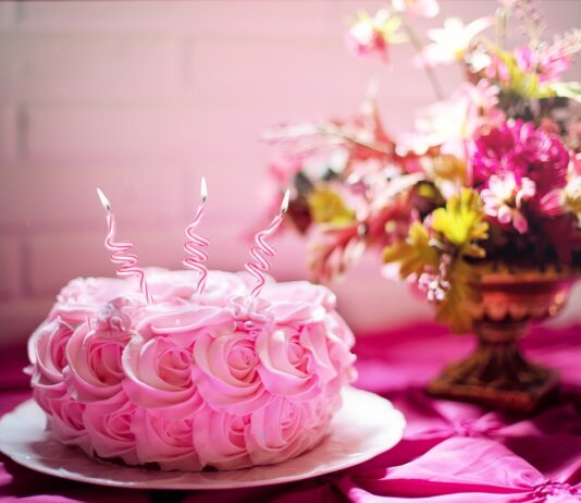 Idealny tort urodzinowy
