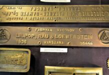 Tabliczki znamionowe w erze Internetu Rzeczy — od identyfikacji do inteligentnej interakcji tabliczki znamionowe